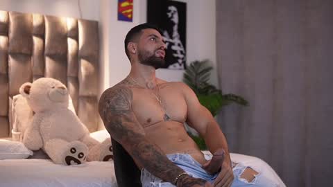 john online show from 01-06-25, 11:52