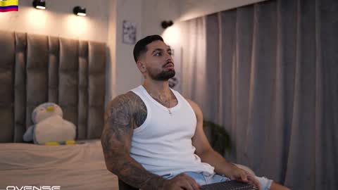 john online show from 11-02-25, 12:40