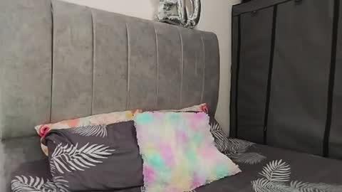 John Vichenso online show from 12-17-24, 01:49