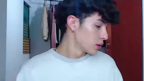 John Vichenso online show from 09-18-25, 09:50