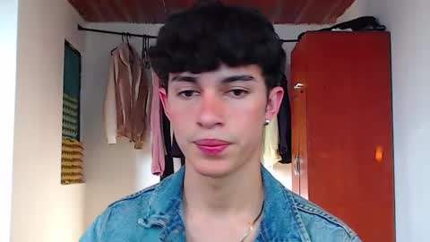 John Vichenso online show from 09-19-25, 09:48