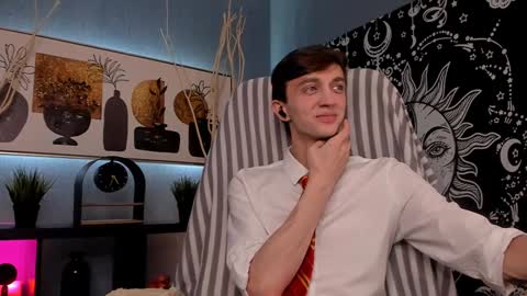 John online show from 01-08-25, 09:01