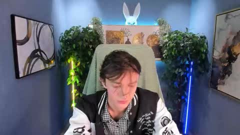 John online show from 01-14-26, 01:17