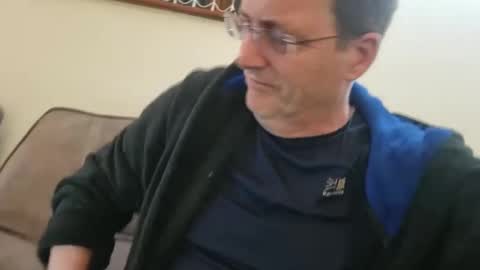 johnathan_stuart33 online show from 05-10-26, 10:59