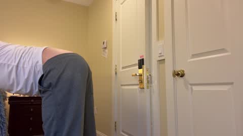 J online show from 12-22-24, 07:42