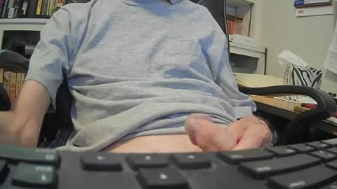 Snapshot of johngp777 chatting on 07-07-26, 02:32 johngp777 online show from 07-07-26, 02:32