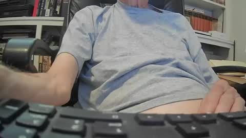 Snapshot of johngp777 chatting on 07-09-26, 03:16 johngp777 online show from 07-09-26, 03:16
