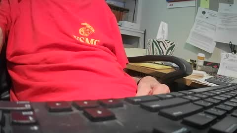 Snapshot of johngp777 chatting on 07-11-26, 10:44 johngp777 online show from 07-11-26, 10:44