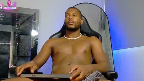 Snapshot of johnjaguar_ chatting on 07-02-26, 02:34 johnjaguar online show from 07-02-26, 02:34