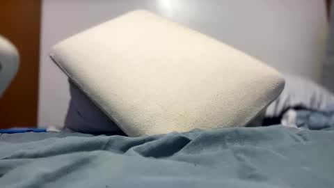 Snapshot of johnjow10 chatting on 01-15-25, 06:12 JOHN online show from 01-15-25, 06:12