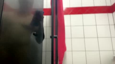 Snapshot of johnjow10 chatting on 02-05-25, 04:14 JOHN online show from 02-05-25, 04:14