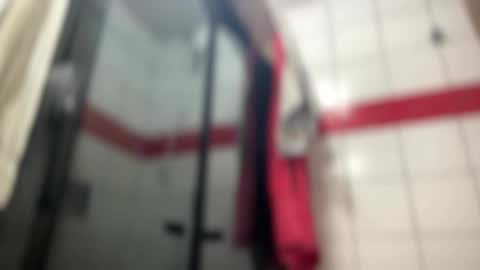 Snapshot of johnjow10 chatting on 02-10-25, 09:25 JOHN online show from 02-10-25, 09:25