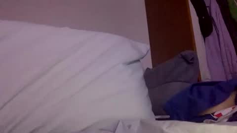 Snapshot of johnjow10 chatting on 03-11-25, 05:16 JOHN online show from 03-11-25, 05:16