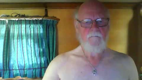 Snapshot of johnjuly1948 chatting on 06-09-26, 09:32 johnjuly1948 online show from 06-09-26, 09:32