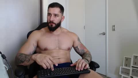 Snapshot of johnklleyn chatting on 02-14-25, 07:44 john online show from 02-14-25, 07:44