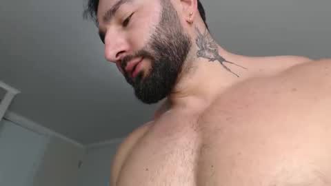 Snapshot of johnklleyn chatting on 10-21-25, 06:52 john online show from 10-21-25, 06:52