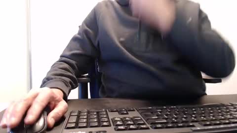 Snapshot of johnny_walker13 chatting on 12-11-24, 02:11 Johnny Walker13 online show from 12-11-24, 02:11