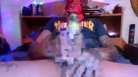 Snapshot of johnnyct36 chatting on 11-03-25, 10:21 johnnyct36 online show from 11-03-25, 10:21