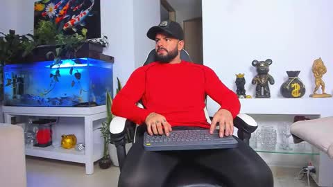 JOHNNY online show from 01-06-26, 11:40