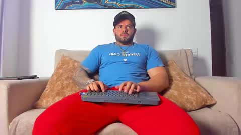 JOHNNY online show from 03-05-26, 01:01