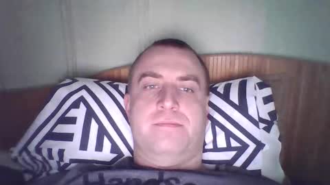 Snapshot of johnoreon chatting on 02-15-25, 06:44 johnoreon online show from 02-15-25, 06:44