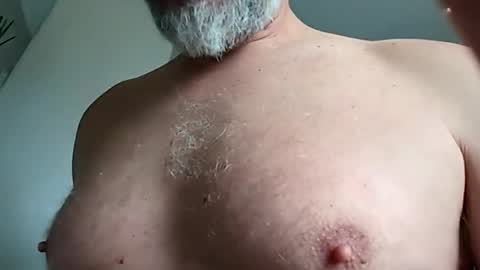 johnsmith401 online show from 10-26-25, 12:22