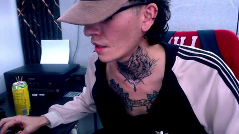 johnsonisaac94  online show from 02-16-25, 07:48