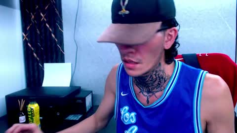 johnsonisaac94  online show from 02-20-25, 08:28