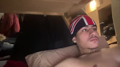 johnycash1101 online show from 04-11-26, 05:39