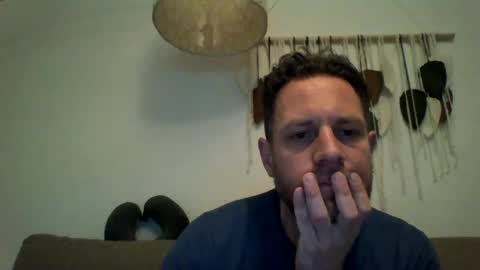 jojo19844 online show from 03-12-26, 06:58