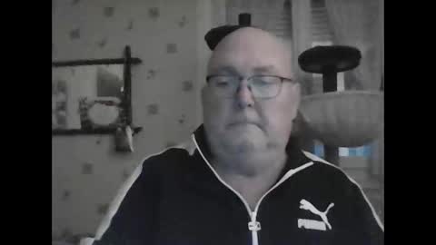 Snapshot of jojo60000529566 chatting on 12-16-24, 03:54 jojo60000529566 online show from 12-16-24, 03:54