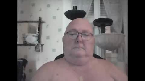 Snapshot of jojo60000529566 chatting on 01-06-25, 01:19 jojo60000529566 online show from 01-06-25, 01:19