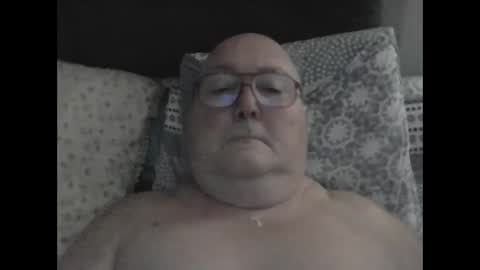 Snapshot of jojo60000529566 chatting on 03-04-25, 06:15 jojo60000529566 online show from 03-04-25, 06:15