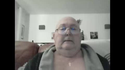 Snapshot of jojo60000529566 chatting on 03-05-25, 07:06 jojo60000529566 online show from 03-05-25, 07:06