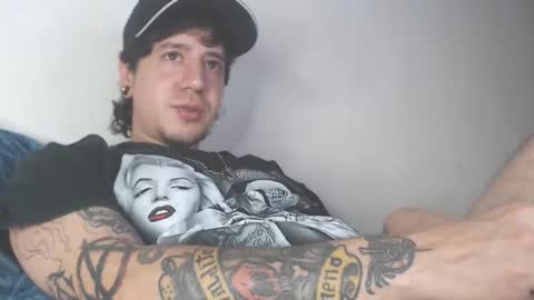 Andy online show from 12-05-25, 01:47