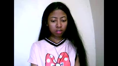 Snapshot of joliekah27 chatting on 06-11-26, 12:32 joliekah27 online show from 06-11-26, 12:32
