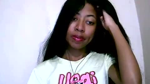 Snapshot of joliekah27 chatting on 06-16-26, 08:44 joliekah27 online show from 06-16-26, 08:44