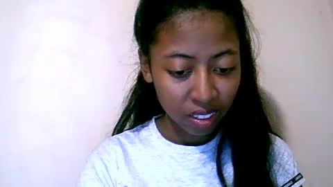 Snapshot of joliekah27 chatting on 06-29-26, 10:48 joliekah27 online show from 06-29-26, 10:48