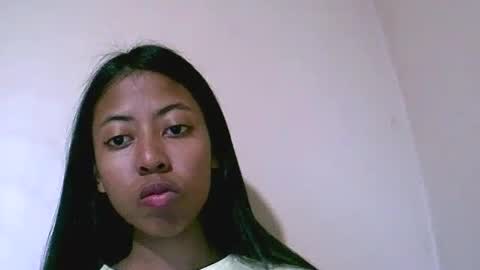 Snapshot of joliekah27 chatting on 07-07-26, 01:26 joliekah27 online show from 07-07-26, 01:26