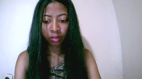 Snapshot of joliekah27 chatting on 07-08-26, 08:02 joliekah27 online show from 07-08-26, 08:02