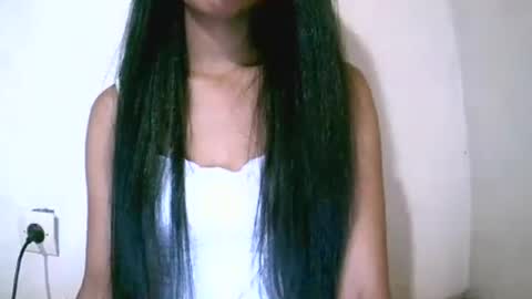 Snapshot of joliekah27 chatting on 07-10-26, 08:40 joliekah27 online show from 07-10-26, 08:40