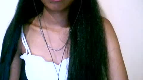 Snapshot of joliekah27 chatting on 07-11-26, 09:12 joliekah27 online show from 07-11-26, 09:12