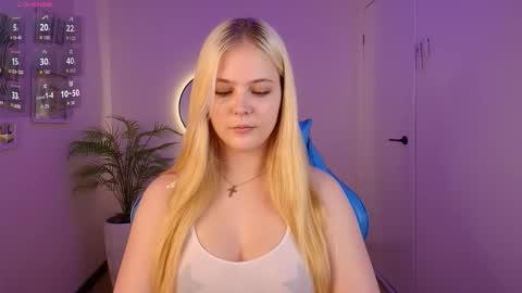 Polly  online show from 03-06-26, 08:55