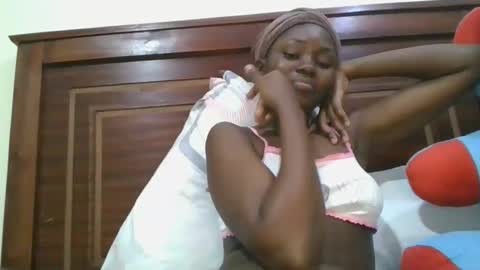 jollynabeb online show from 03-27-26, 01:22