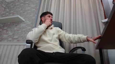 JonahShaw online show from 10-11-25, 04:12