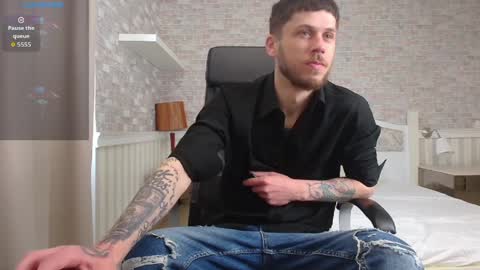 JonahShaw online show from 04-11-26, 04:39