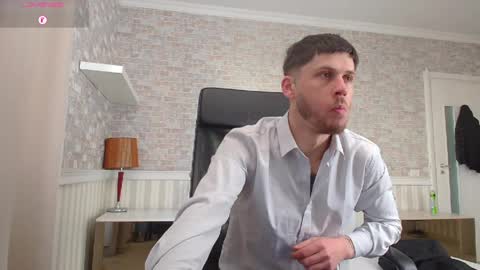 Snapshot of jonahshaw chatting on 04-27-26, 04:32 JonahShaw online show from 04-27-26, 04:32