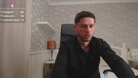 Snapshot of jonahshaw chatting on 04-30-26, 05:08 JonahShaw online show from 04-30-26, 05:08