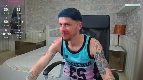 Snapshot of jonahshaw chatting on 05-19-26, 04:41 JonahShaw online show from 05-19-26, 04:41