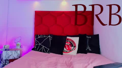 Snapshot of jonas_hiill chatting on 02-27-25, 04:10 Jonas online show from 02-27-25, 04:10